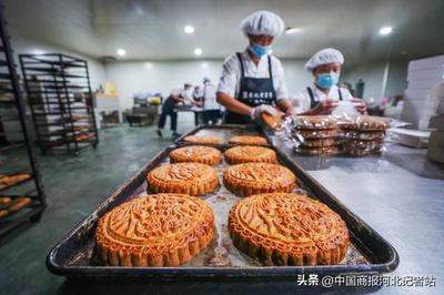 河北滦南:订单月饼生产忙